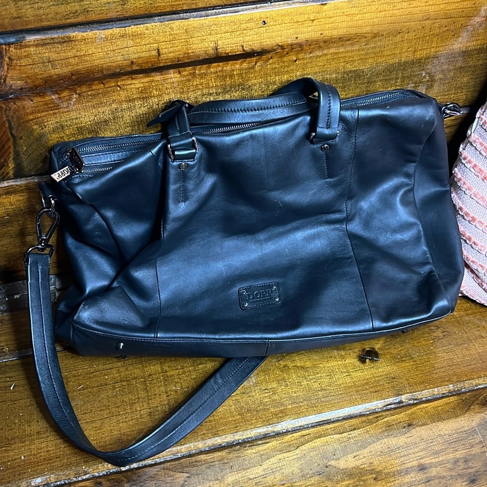 Dopp Genuine Leather Black Duffle/Overnight Bag‎